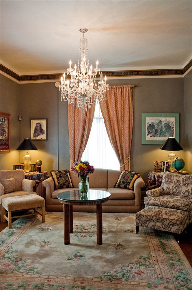 Arbor House Suites Bed And Breakfast Сан-Антонио Экстерьер фото